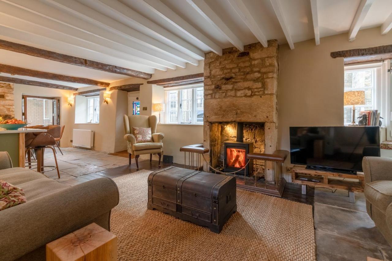 Farthingdales Villa Бърфорд Екстериор снимка